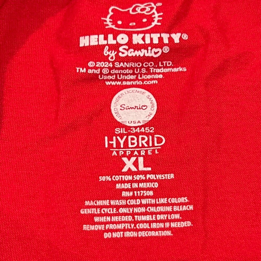 Hello Kitty tshirt red patriotic size XL - Picture 3 of 3
